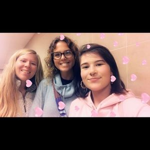 Meet your Posher, Michaela